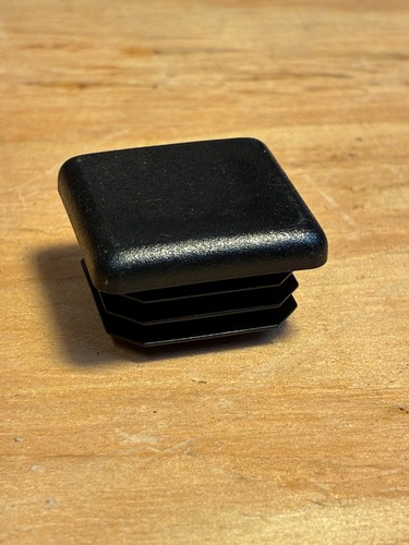Square tube end - square, caps